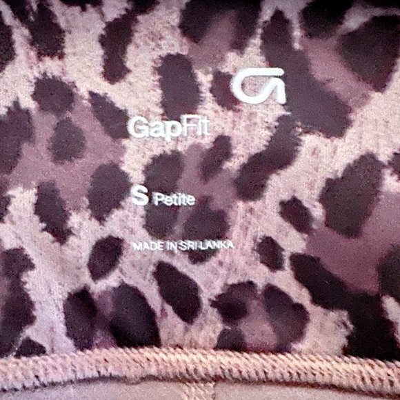 GAPFIT High Rise Dry Wicking Compression Cropped Leggings Size Small Petite - Picture 5 of 6